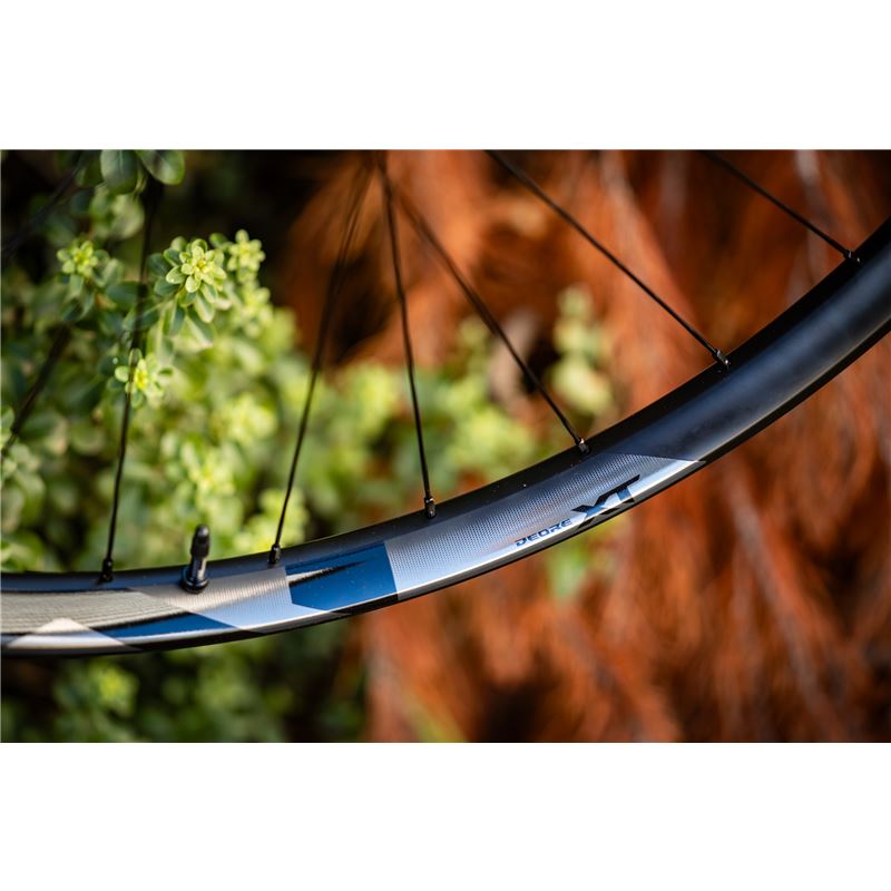 WHEEL REAR M8200 12S